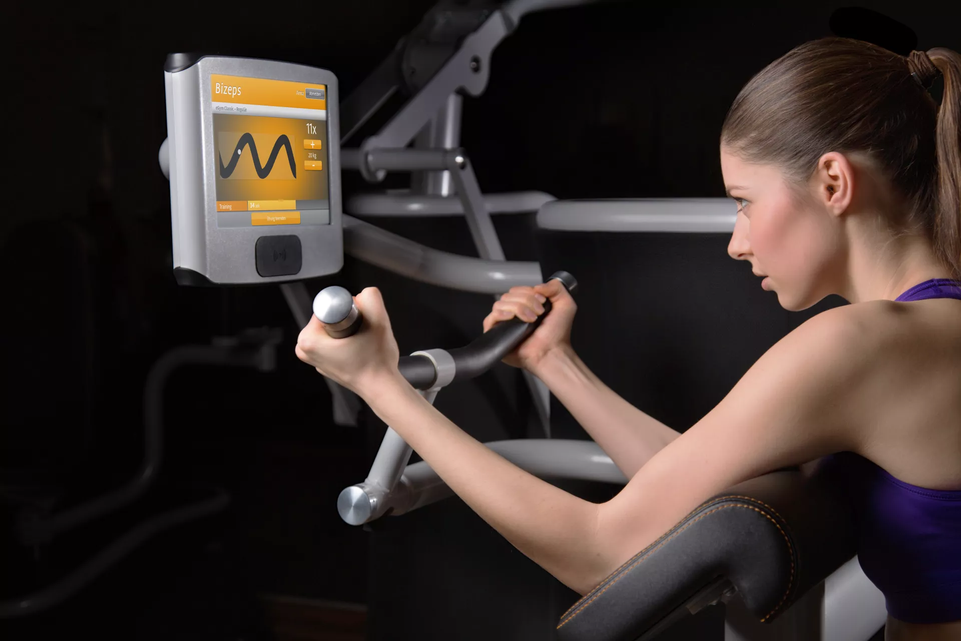 Dein <span class="text-accent">EGYM</span> Training:
Smart, persönlich, effizient Header Hintergrund